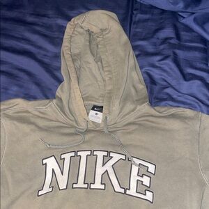 Nike Men's Green Hoodie Sweater